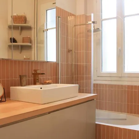 Apartment Spacious Love Cocoon In 17th Batignolles Paris